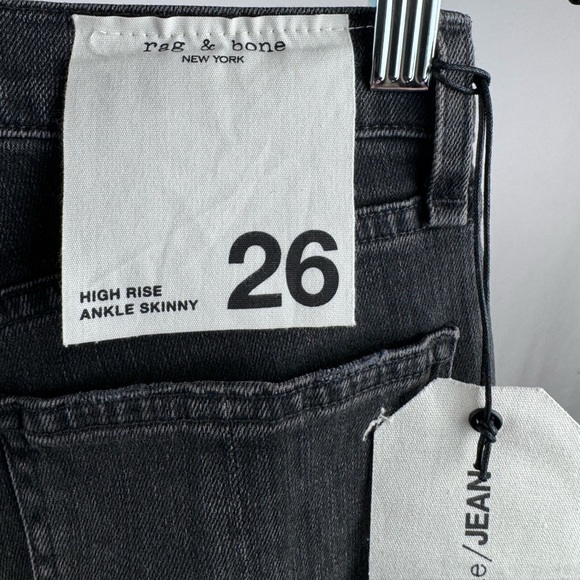 Women’s Rag & Bone High Rise Distressed Ankle Skinny Jeans - Blacklock Hole NWT - Picture 4 of 6